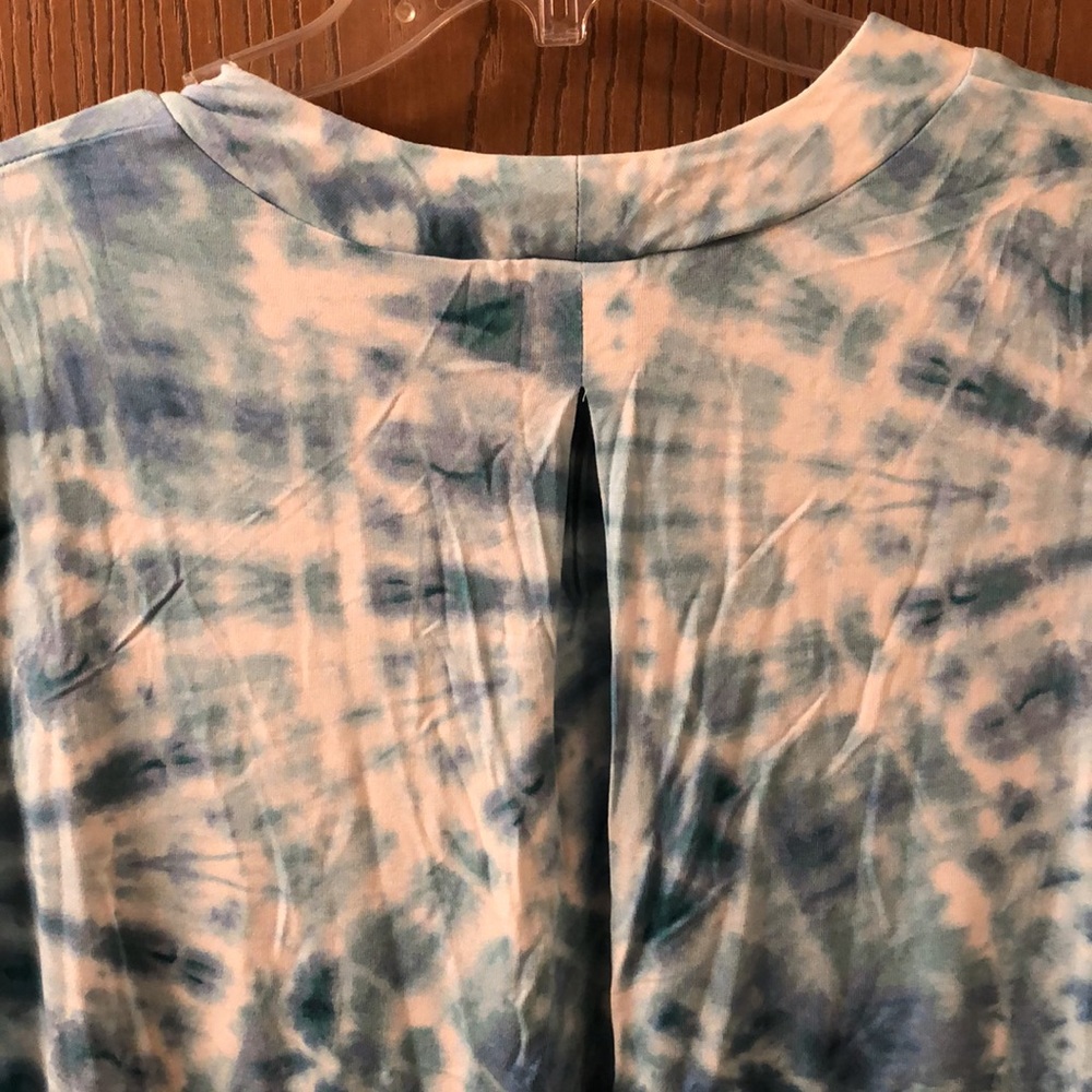 Beautiful Spring/ Summer MIDI Top - Picture 4 of 4